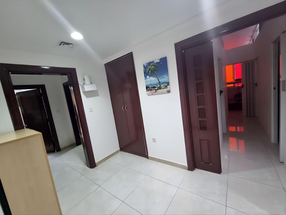 Corniche Street - Superb Lovely Room Αμπού Ντάμπι Εξωτερικό φωτογραφία