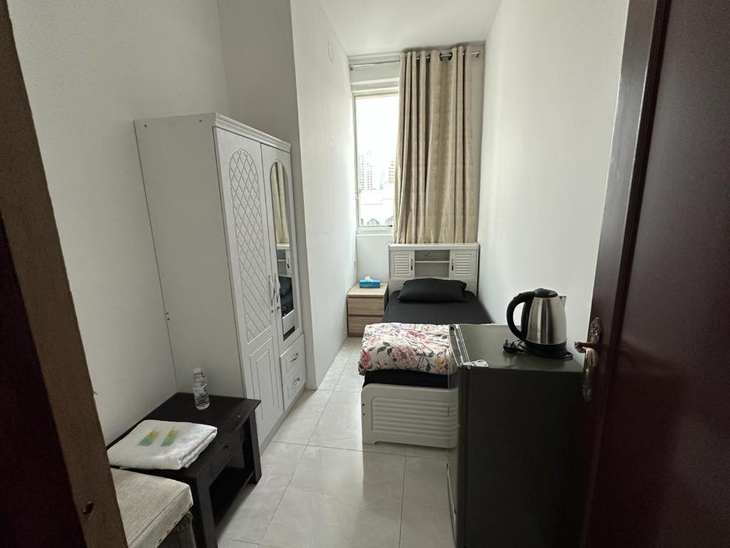 Corniche Street - Superb Lovely Room Αμπού Ντάμπι Εξωτερικό φωτογραφία