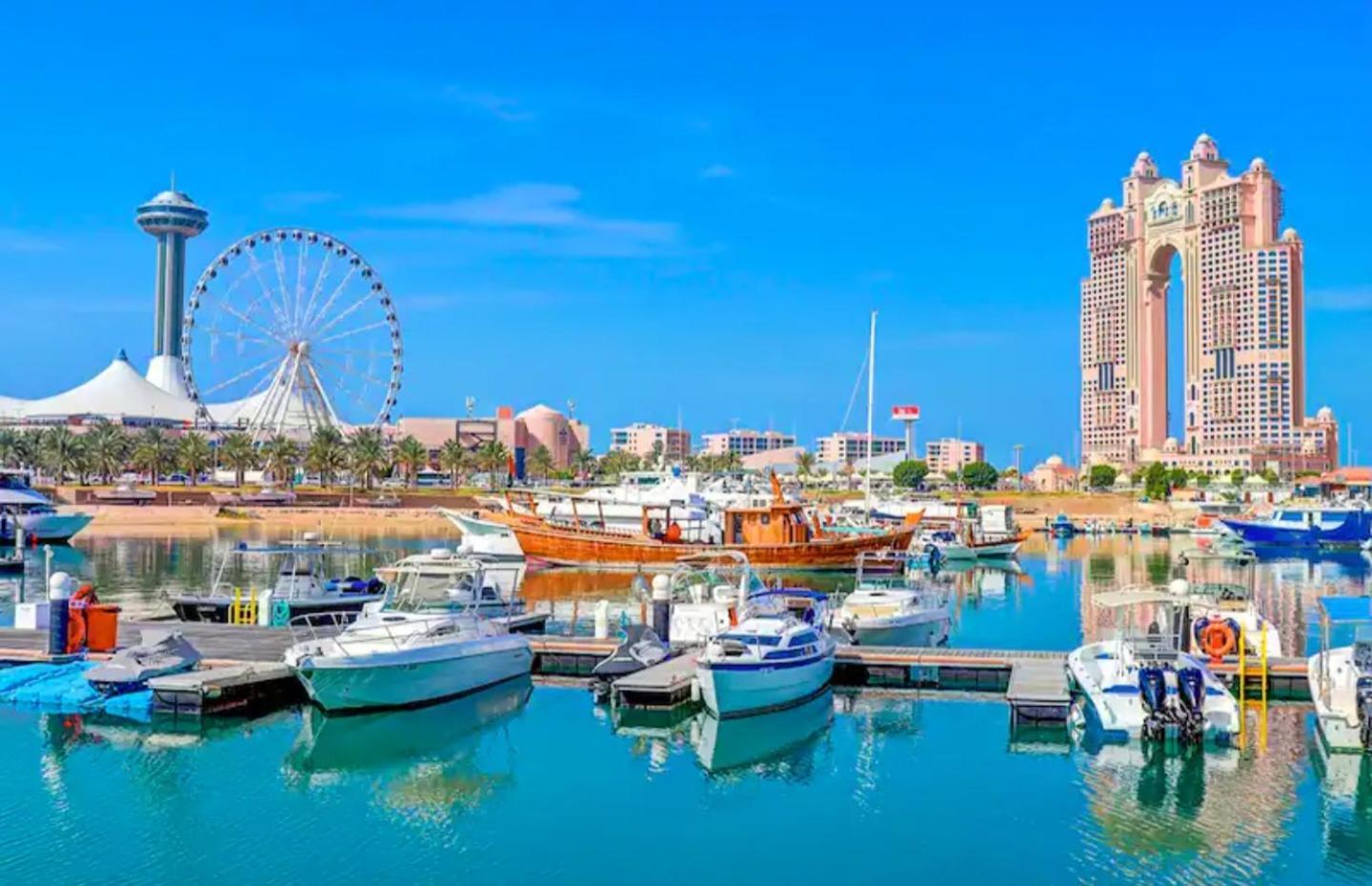 Corniche Street - Superb Lovely Room Αμπού Ντάμπι Εξωτερικό φωτογραφία